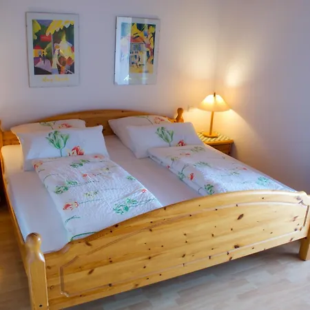 Schoenes In Am Mit Grosser Terrasse Und Bergblick Holiday home Lechbruck