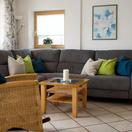 Holiday home Schoenes In Am Mit Grosser Terrasse Und Bergblick